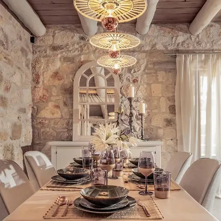 Archontiko Koutsis - Luxury Collection Villa *